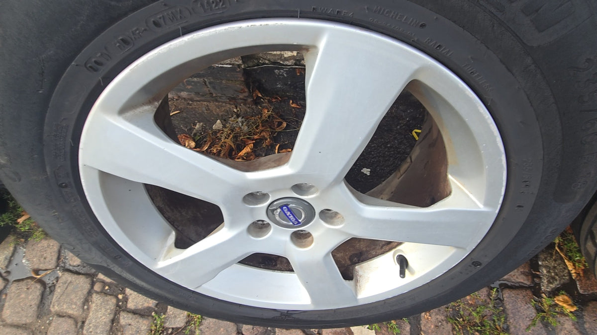 31255447 Genuine Volvo XC60 I SUV 18" Alloy Wheel 8J 5x108 ET55 2008-2016