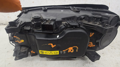31283918 Volvo V70 Right Xenon Active Bending Headlight 2008-2016 Genuine