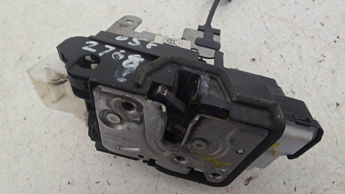 31391825 Volvo V40 Front Right Door Lock Mechanism 2013-2019 Genuine Hatchback 525 526