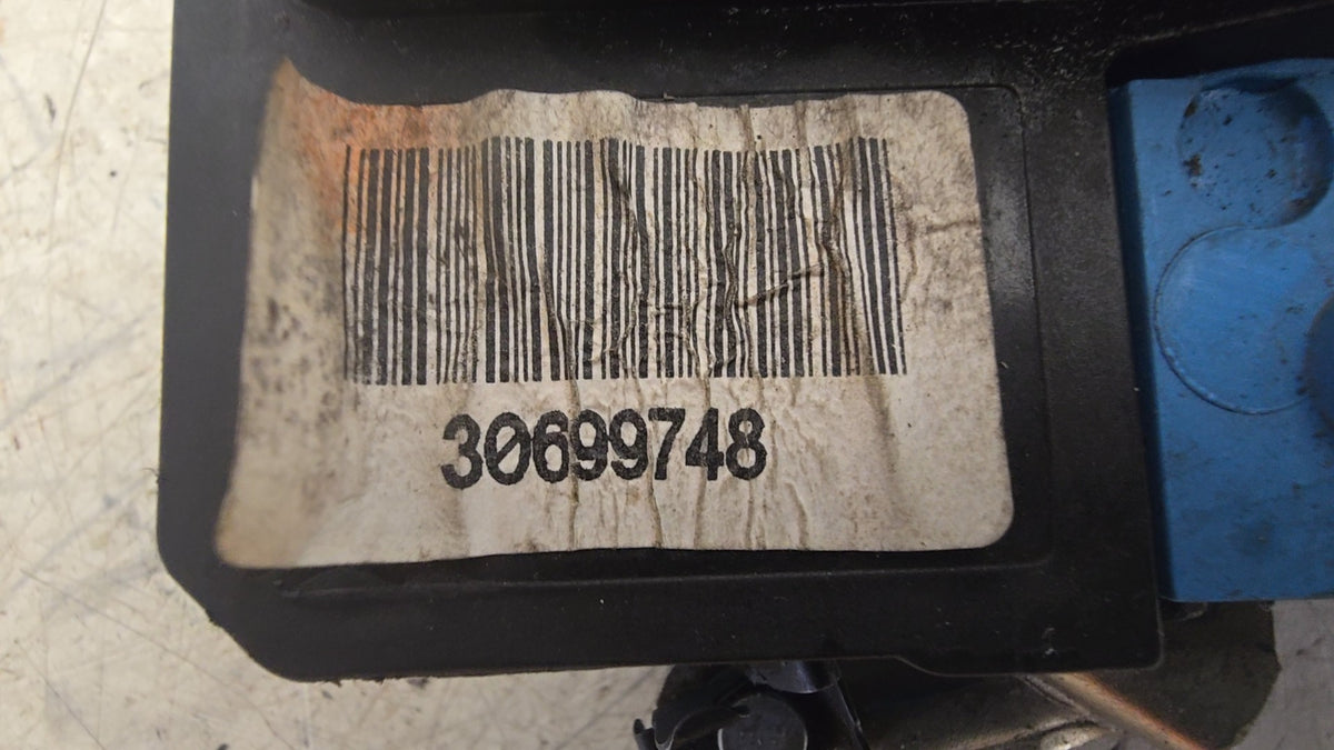 2005-2008 Volvo V70 Front Right Door Lock Actuator 30699747 Genuine 2400cc Diesel
