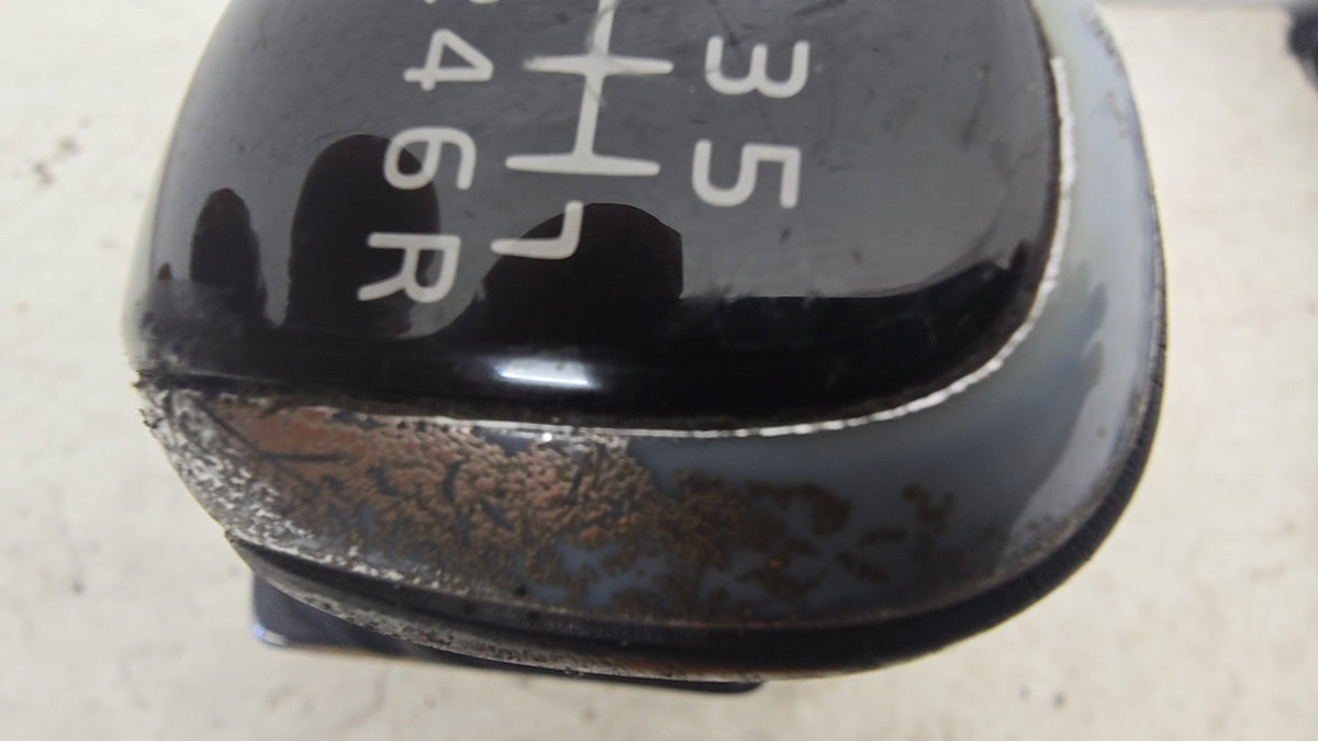 31367579 Genuine Volvo V40 Mk2 Gear Stick Selector 2014-2019 1969cc Diesel Manual