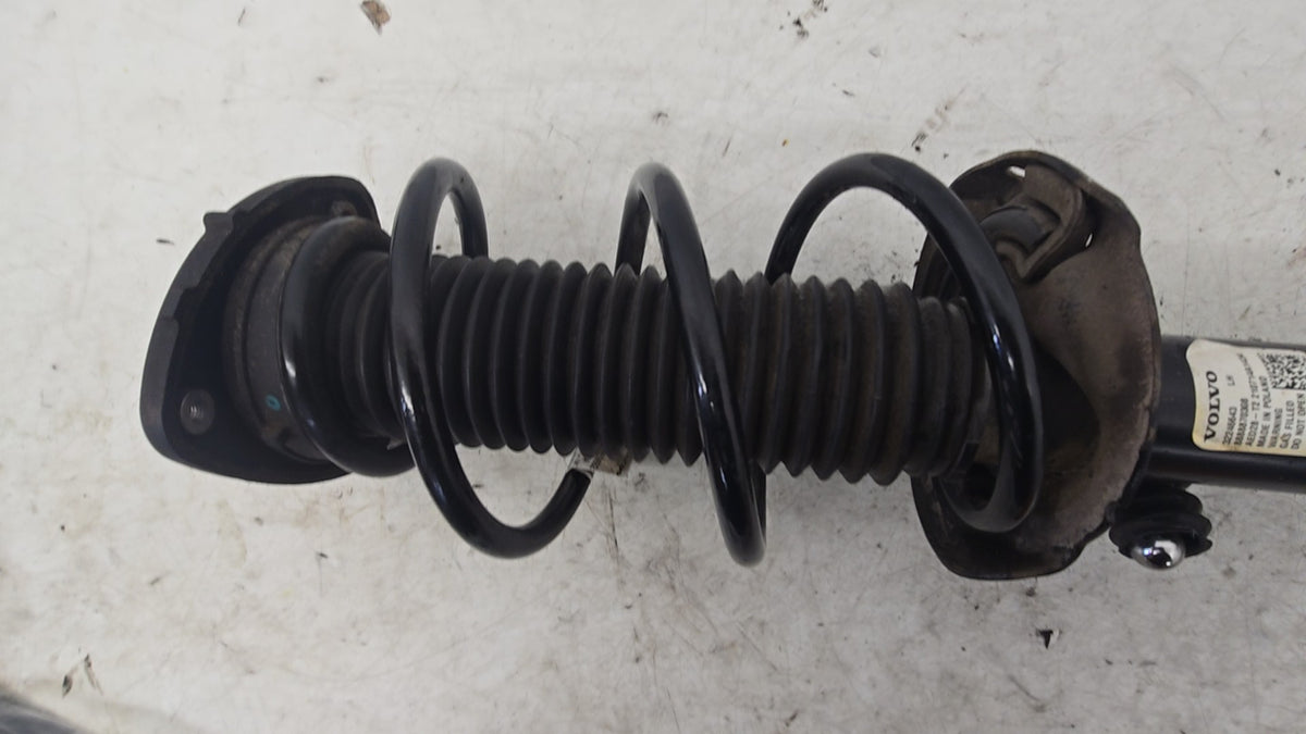 32246643 Volvo XC40 T3 Front Left Passenger Suspension Assembly 2018-2030 1477cc Petrol Genuine