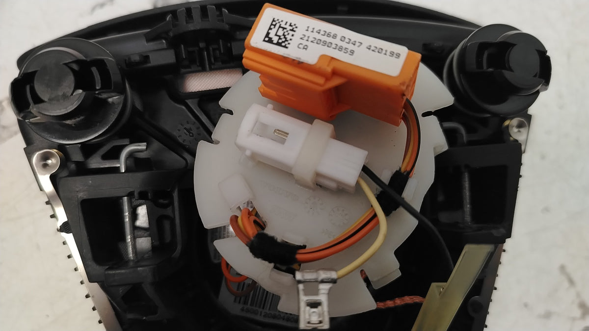 34116424 Genuine Volvo V40 S60 Driver Steering Wheel Airbag Module 2015-2020 1560cc D2