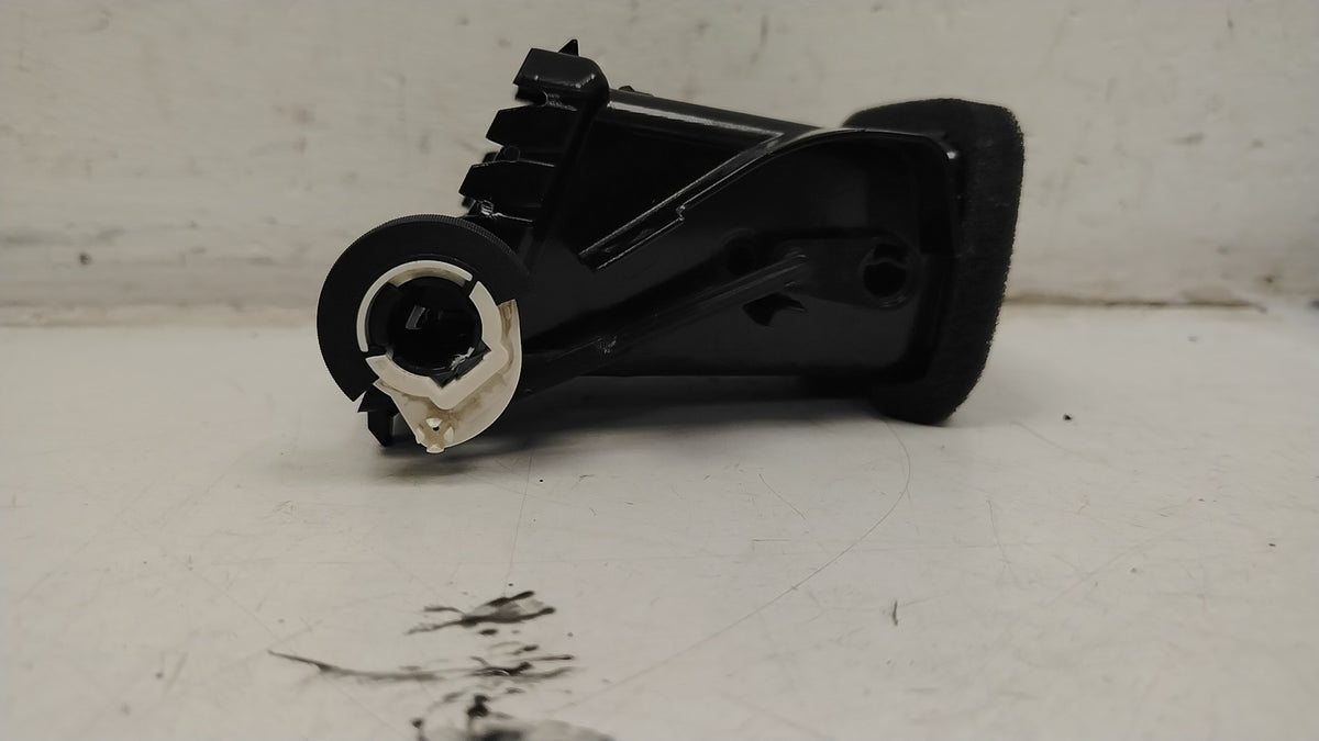 30780844 Genuine Volvo V60 D3 Dashboard Centre Air Vent Passenger Side Vibrant Copper 2012-2019