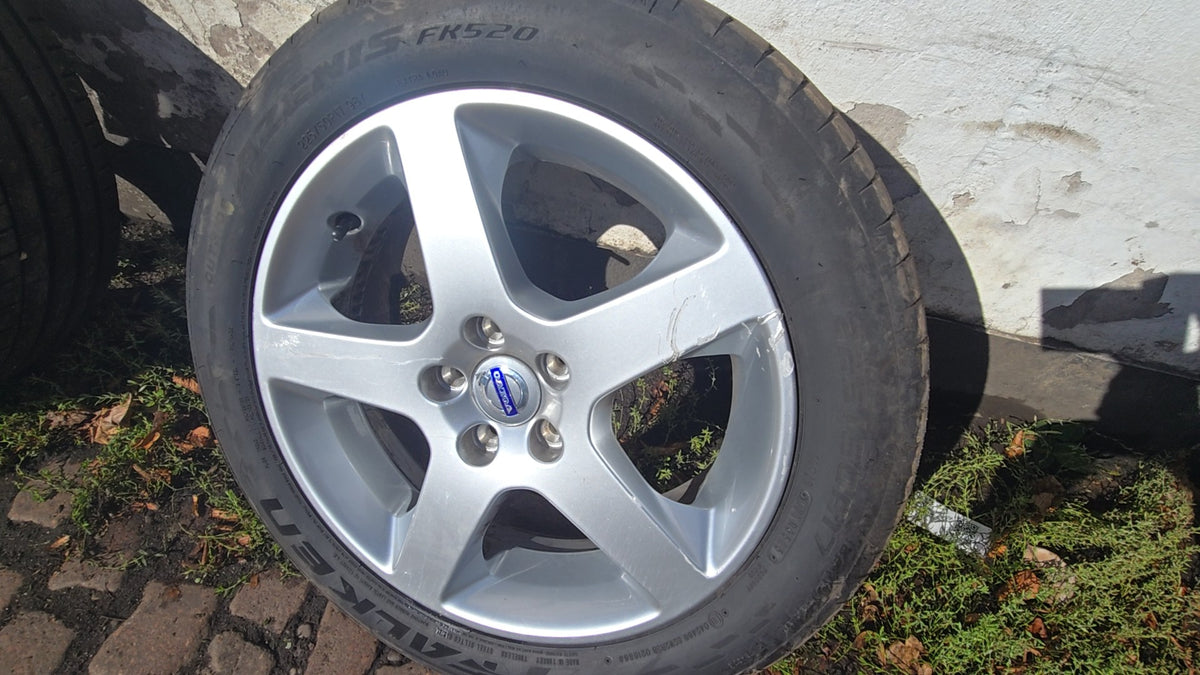 2007 Volvo V70 III 17" Alloy Wheel 31280052 225/50/17 5x108 — Genuine Used Part