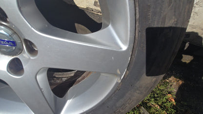 31280052 Genuine Volvo V70 III 18" Alloy Wheel 8J 5x108 ET55 225/50/17 Tyre 2008-2016