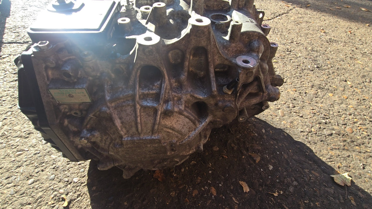 Volvo XC60 2016-2026 Automatic Transmission 32240143 — photo 3