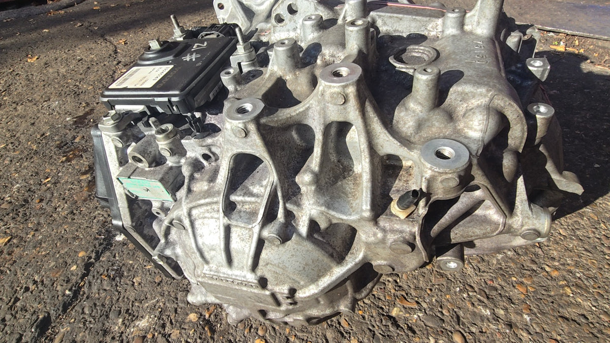 Volvo XC60 2016-2026 Automatic Transmission 32240143 — photo 10