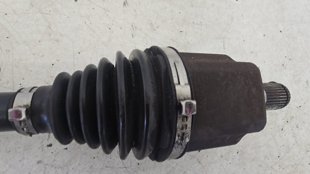 30783203 Volvo S80 Passenger Front Driveshaft 2007-2012 2.4 D5 Manual ABS