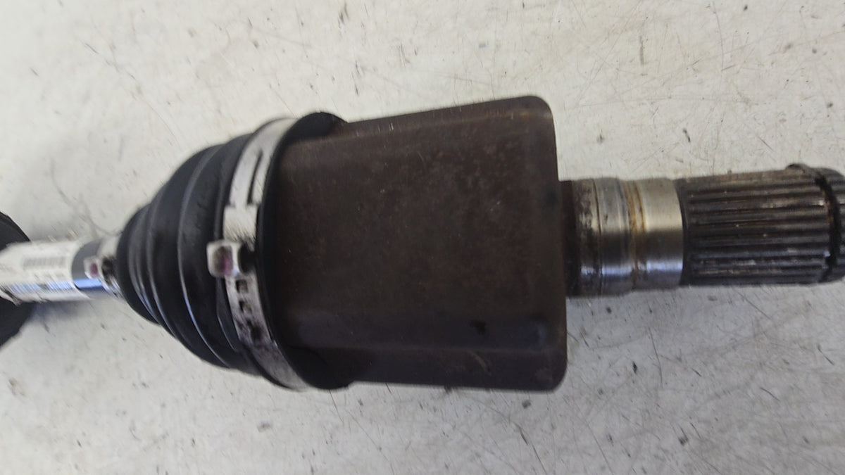 30783203 Volvo S80 Passenger Front Driveshaft 2007-2012 2.4 D5 Manual ABS