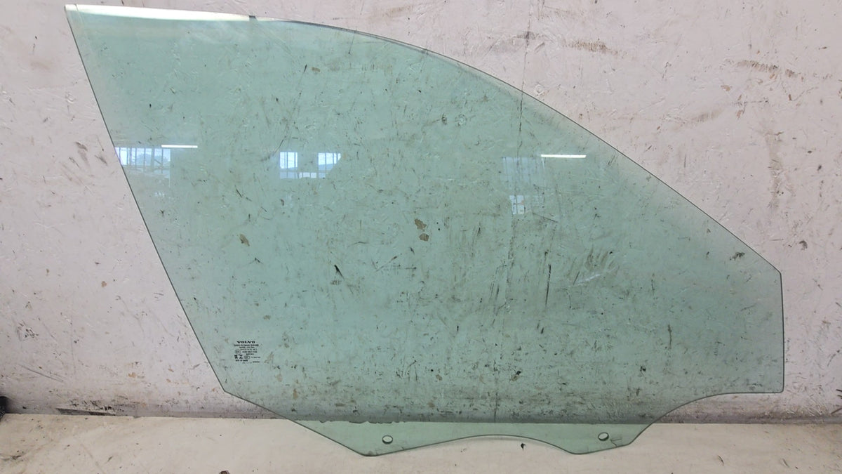 32244972 Volvo XC90 II Front Right Driver Door Window Glass AS2 Tint 2015-2030