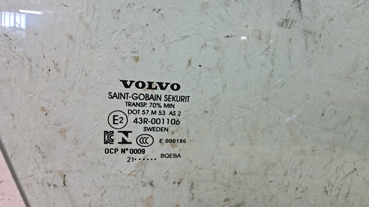 32244972 Volvo XC90 II Front Right Driver Door Window Glass AS2 Tint 2015-2030