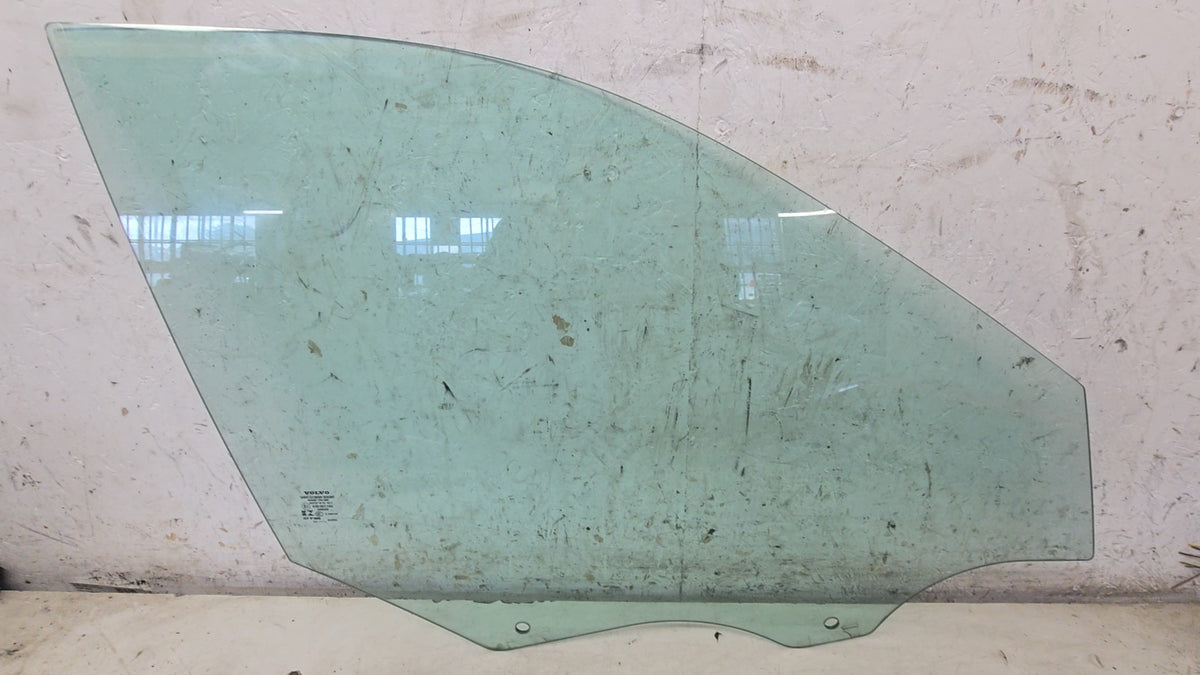 32244972 Volvo XC90 II Front Right Driver Door Window Glass AS2 Tint 2015-2030