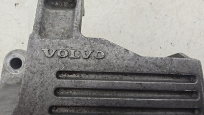 32325236 Volvo XC40 T3 Left Engine Mount 2018-2025 1477cc Petrol Automatic — VS Breakers