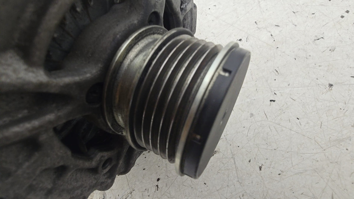30659131 Volvo XC70 III D5 Alternator 2010-2016 2400cc AWD Diesel — 36012619 / 0125811005