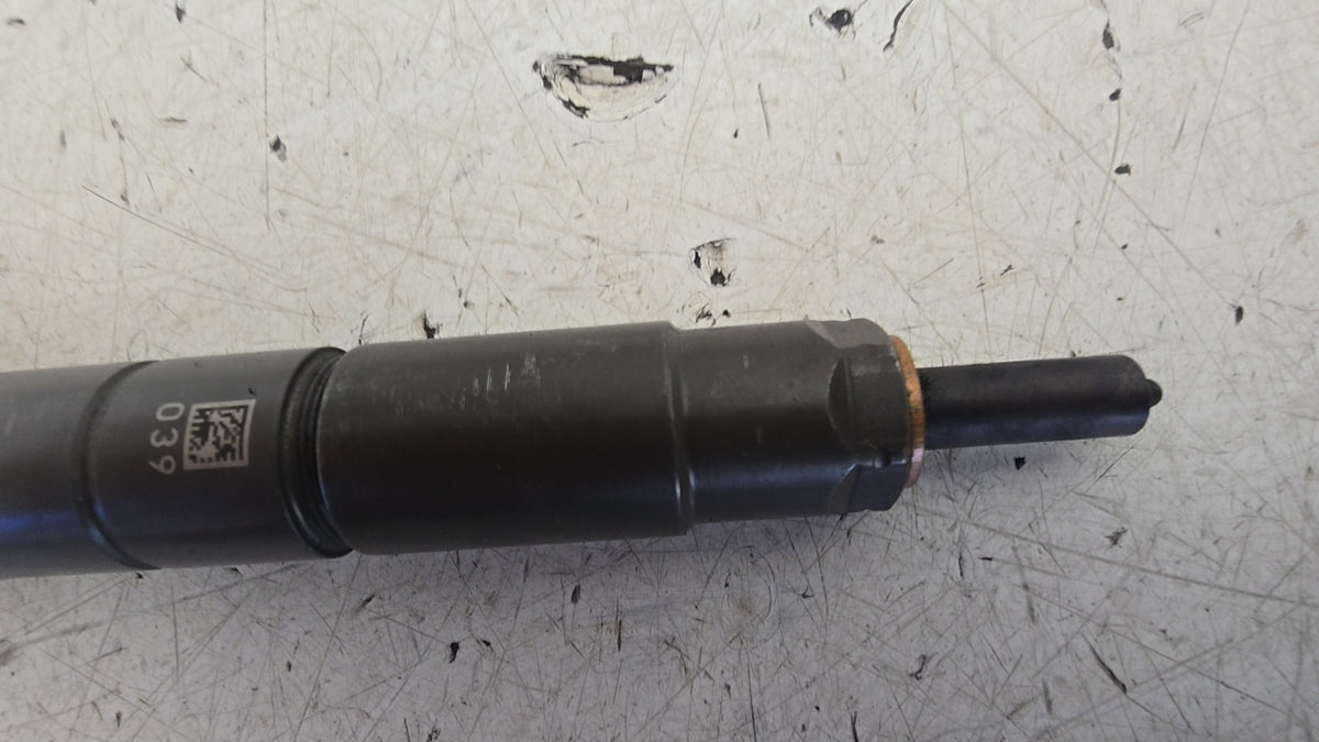 2009-2017 Volvo XC60 D4162T Diesel Fuel Injector 31272690 0445116016 1560cc Genuine