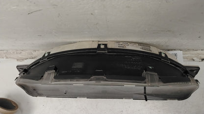 9499669 Volvo V70 D5 Instrument Cluster Speedo Clocks 2000-2004 2401cc Diesel Automatic Green Plug