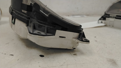 9499669 Volvo V70 D5 Instrument Cluster Speedo Clocks 2000-2004 2401cc Diesel Automatic Green Plug