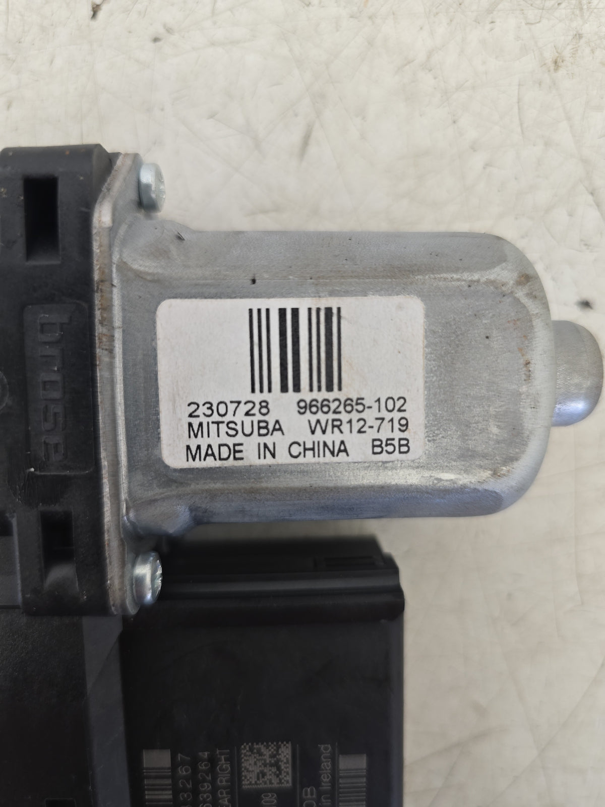 32283267 Volvo XC40 V90 Left Rear Window Regulator Motor 2017-2025 — Genuine, Grade A