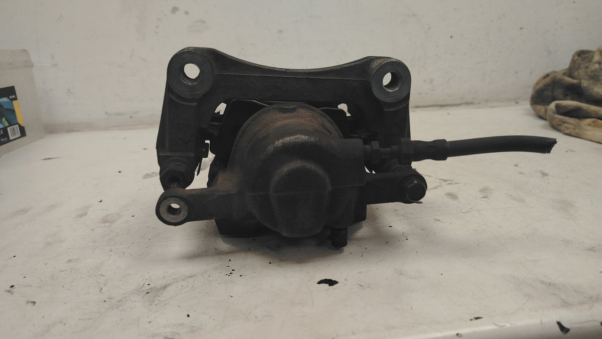 31471191 Volvo XC40 T3 Front Passenger Brake Caliper 2017-2024 1477cc Petrol Genuine