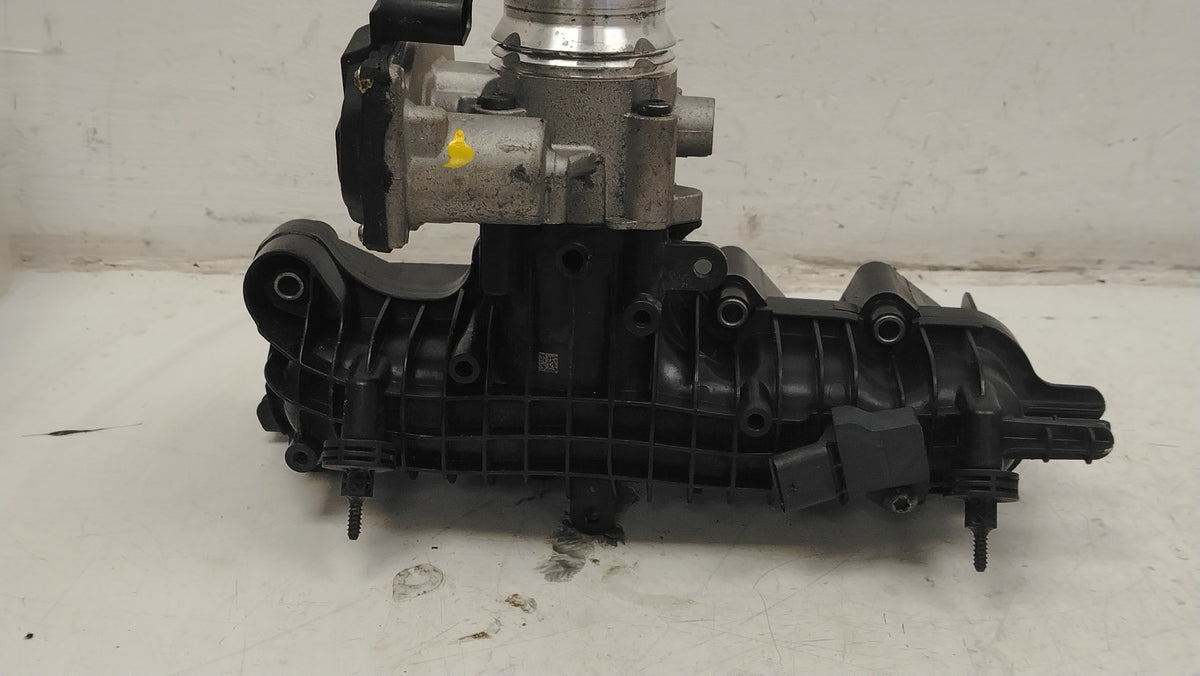 Volvo XC40 T3 Inlet Manifold 32257849 1477cc Petrol Automatic — VS Breakers Nottingham