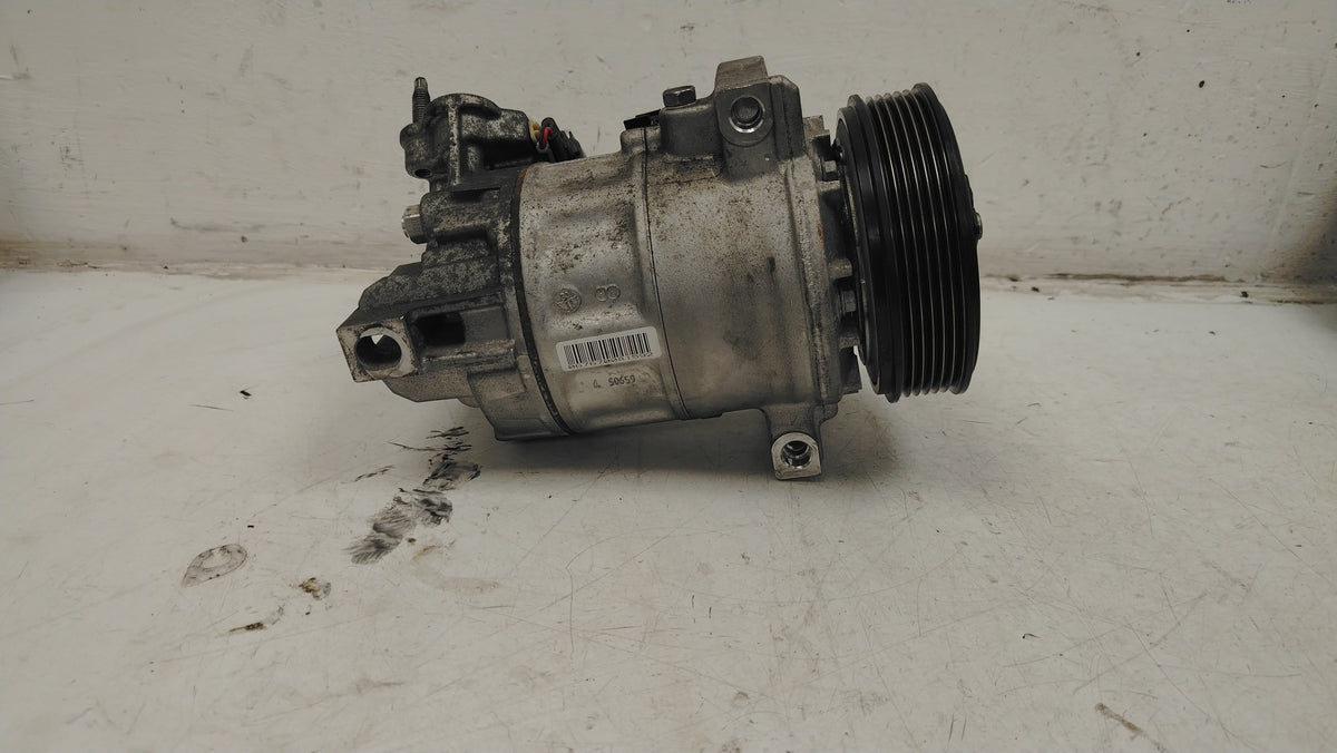 2018-2022 Volvo XC40 T3 Air Con Compressor 32260849 1477cc Petrol Automatic — Genuine
