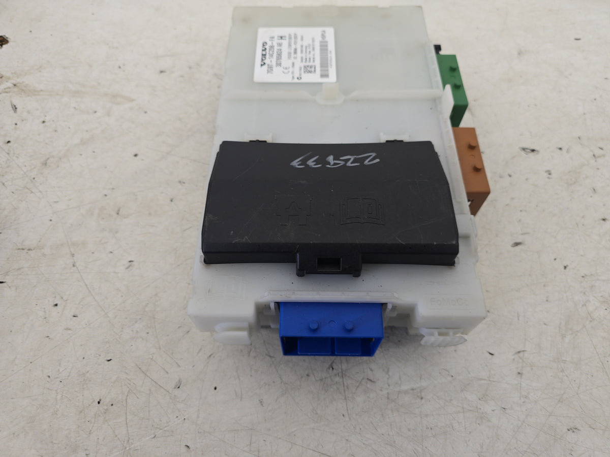 2004-2007 Volvo S40 CEM Interior Fuse Relay Box 7G9T-14C256-FA 2400cc Petrol Automatic AWD