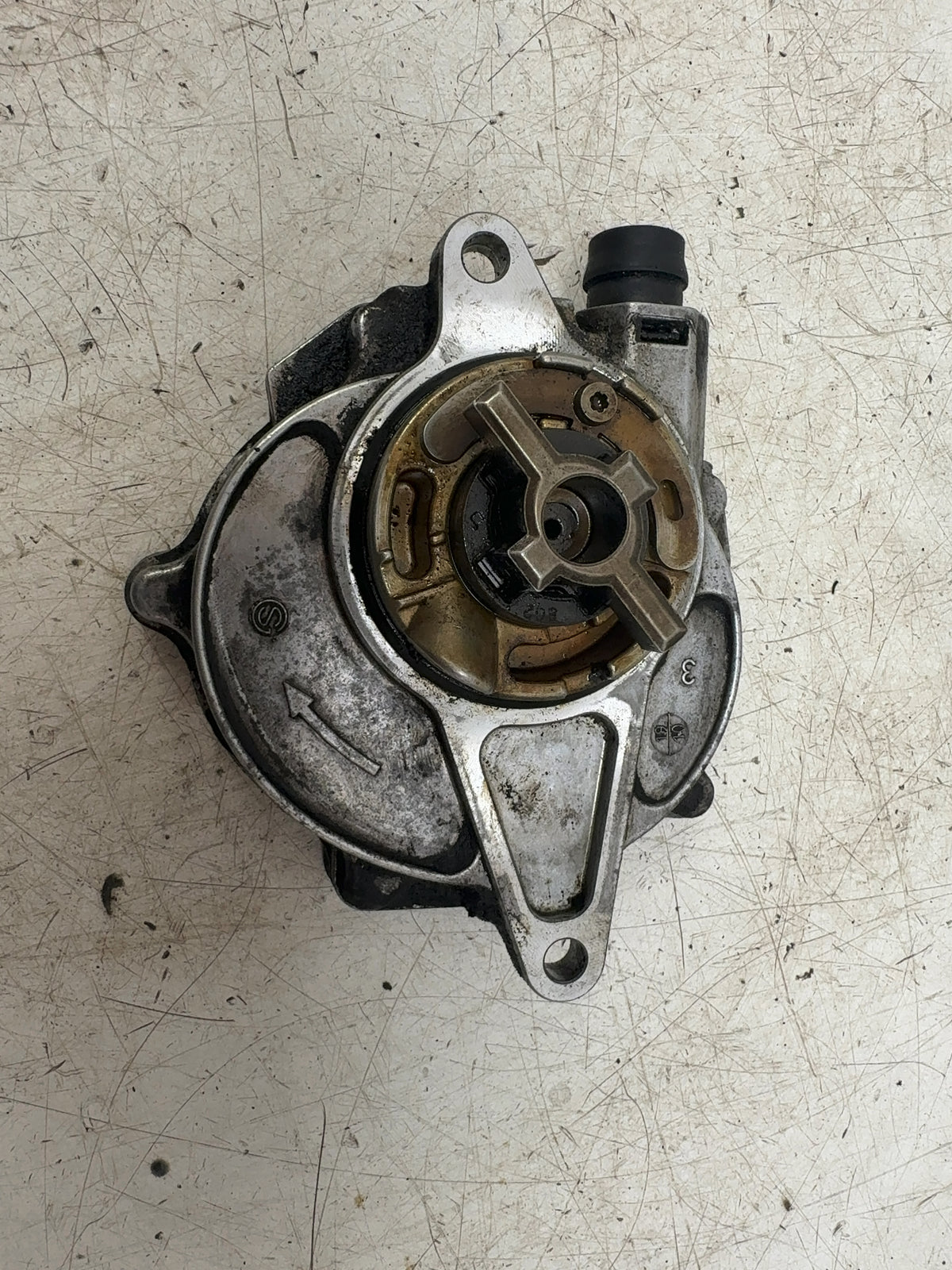 Brake Vacuum Pump 6G9N2A451AG — 2011–2016 Volvo V70 III T6 2953cc Petrol Automatic