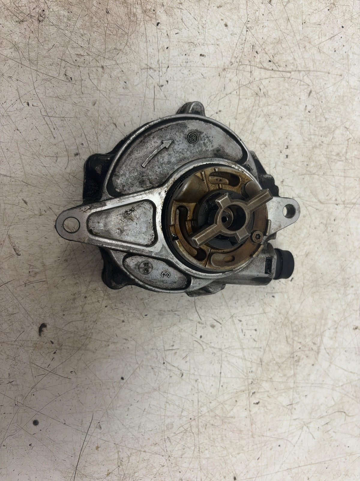 Brake Vacuum Pump 6G9N2A451AG — 2011–2016 Volvo V70 III T6 2953cc Petrol Automatic
