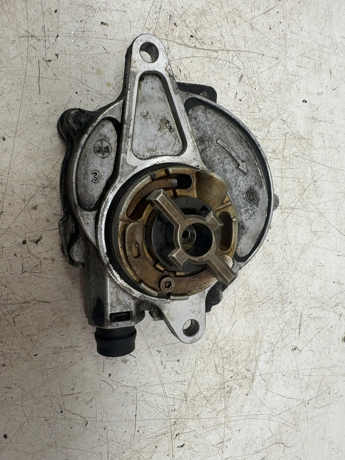 Brake Vacuum Pump 6G9N2A451AG — 2011–2016 Volvo V70 III T6 2953cc Petrol Automatic
