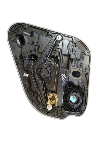 2017-2025 Volvo XC40 Right Rear Door Regulator 32353278
