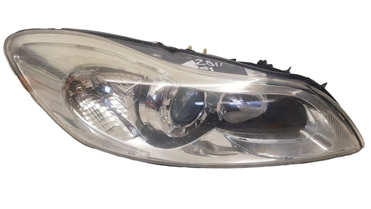 2010-2013 Volvo C30 533 Right Driver Headlight 31299821