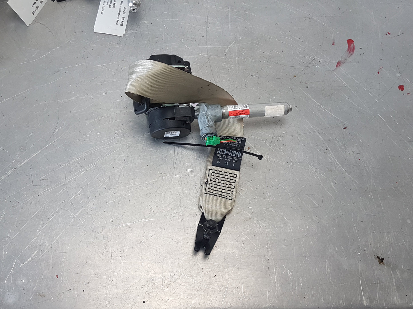 2007-2016 Volvo S80 Right Rear Seat Belt Beige 39833538