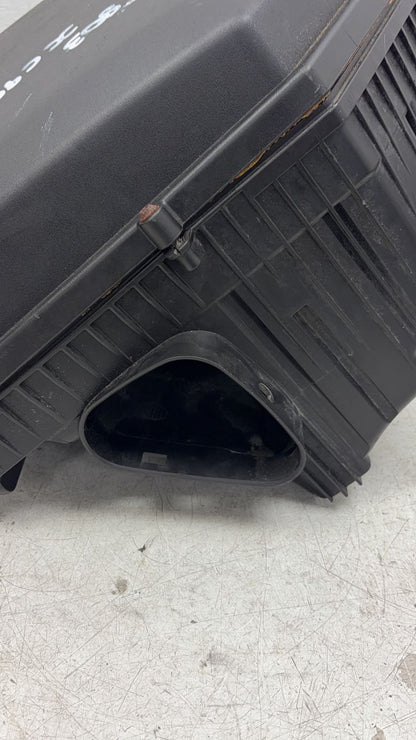 2016-2023 Volvo XC90 II T8 Air Filter Box 38018201