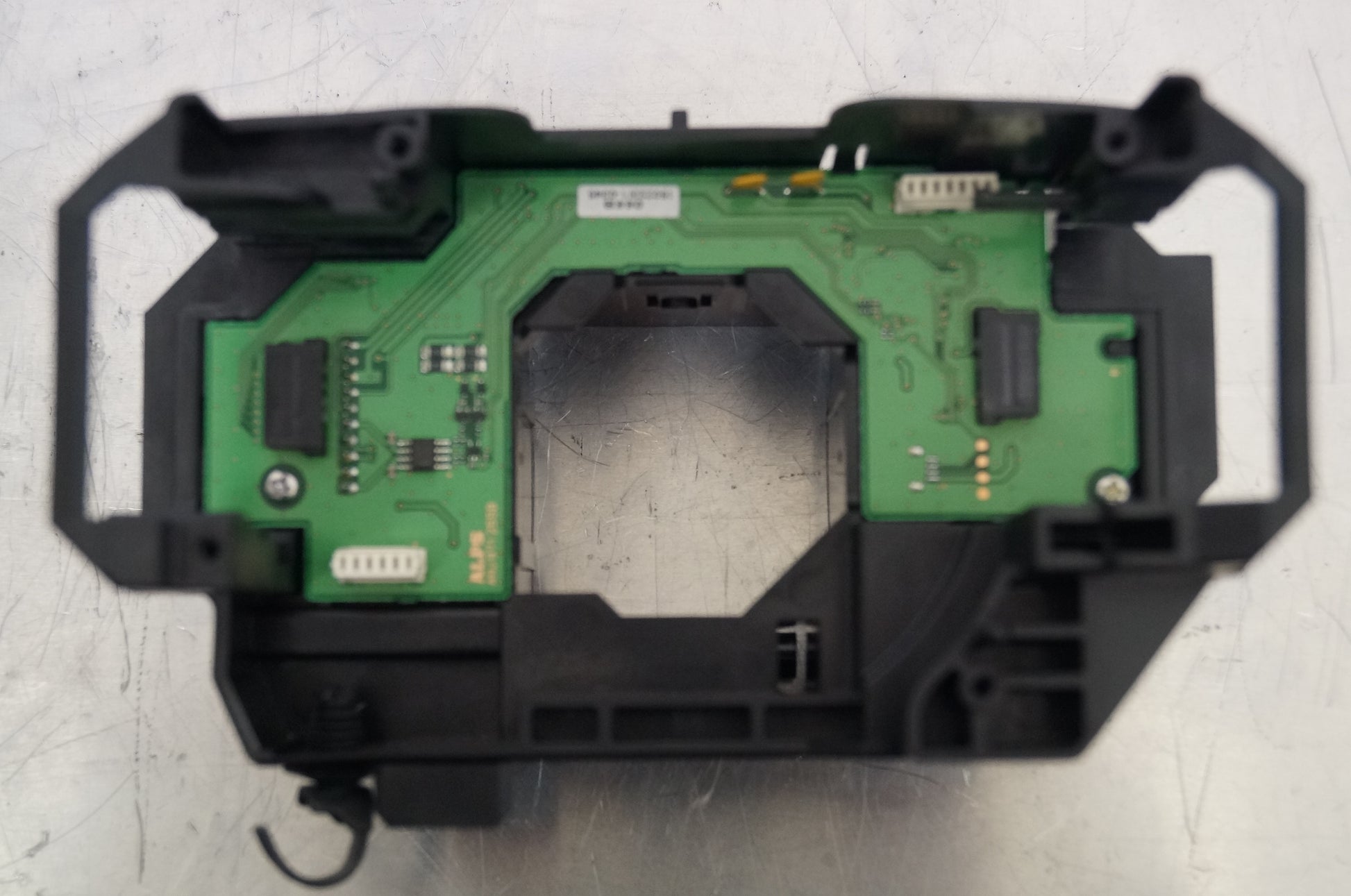 2012-2017 Volvo V40 Steering Wheel Module SWM 31343022 — photo 1