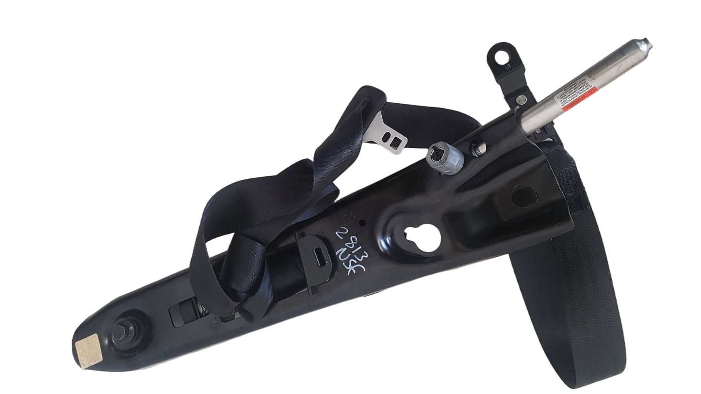 2005-2012 Volvo XC90 Left Front Seat Belt 31332084