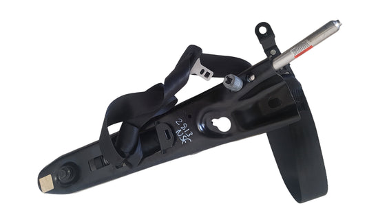 2005-2012 Volvo XC90 Left Front Seat Belt 31332084