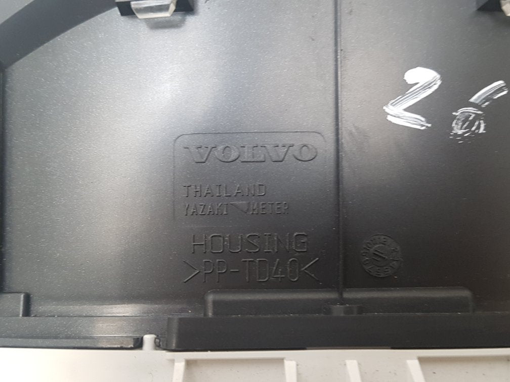 2010-2012 Volvo C30 S40 1.6 D2 Instrument Cluster 31296234
