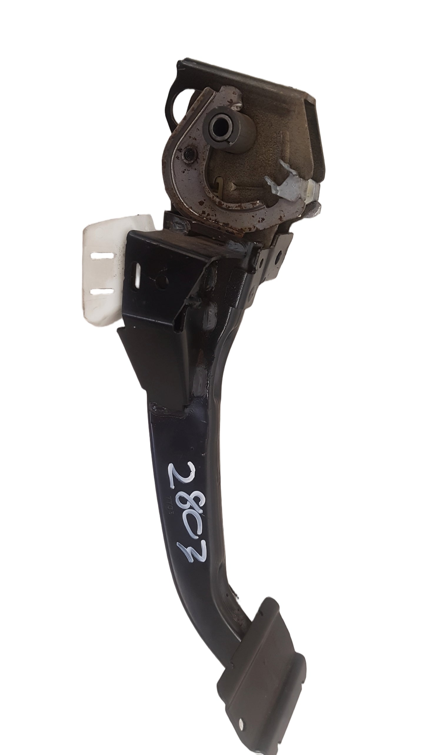 2016-2023 Volvo XC90 II T8 Brake Pedal 32264553