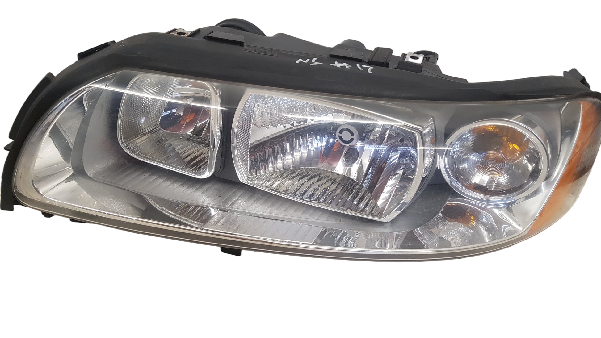 2003-2007 Volvo XC70 II Left Passenger Headlight 08373111