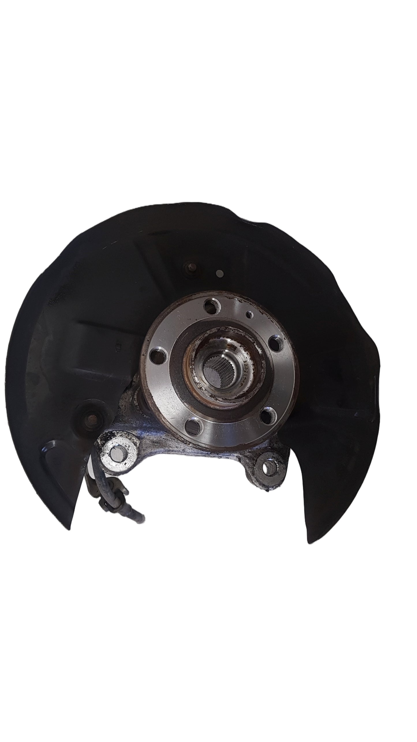 2017-2025 Volvo XC40 536 Left Front Hub Assembly 32221856