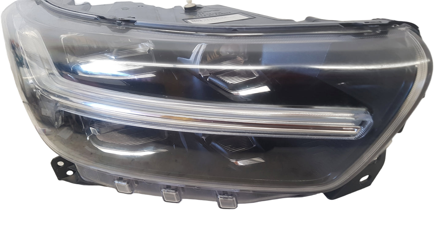 Volvo XC40 Right Headlight Right Front 2019-2024 32342523 12M Warranty