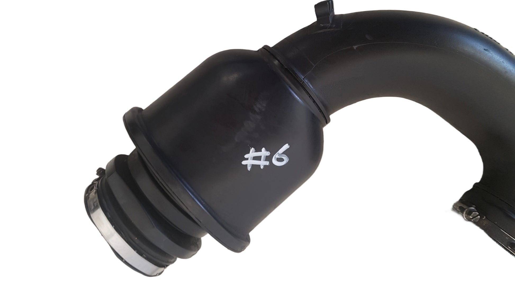2008-2015 Volvo V70 III T6 Turbo Intercooler Pipe 30757872