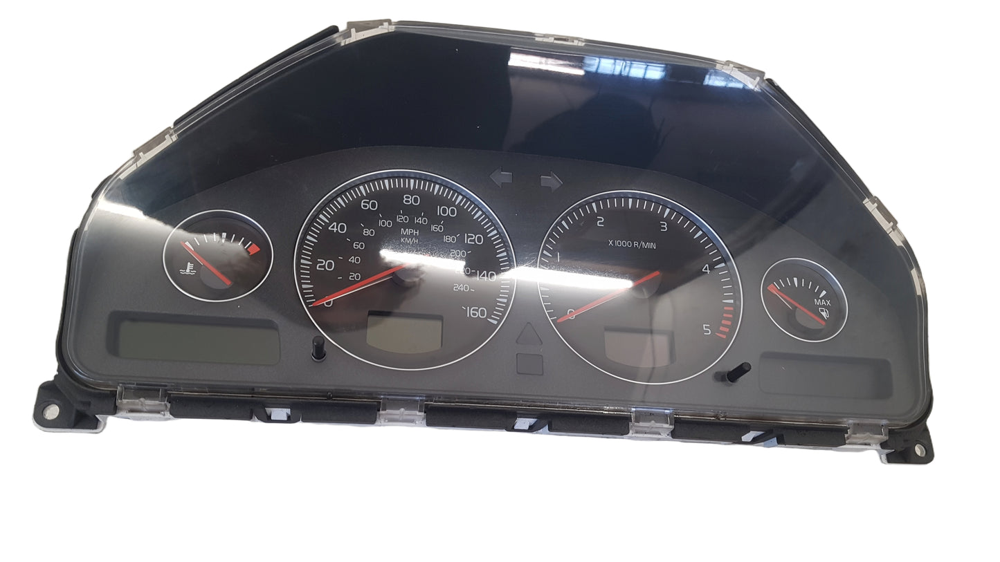 2000-2007 Volvo XC70 S60 V70 S80 Instrument Cluster 30746112