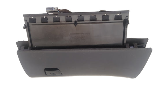 2005-2012 Volvo XC90 Glove Box VRAC Grade A 12 Month Warranty