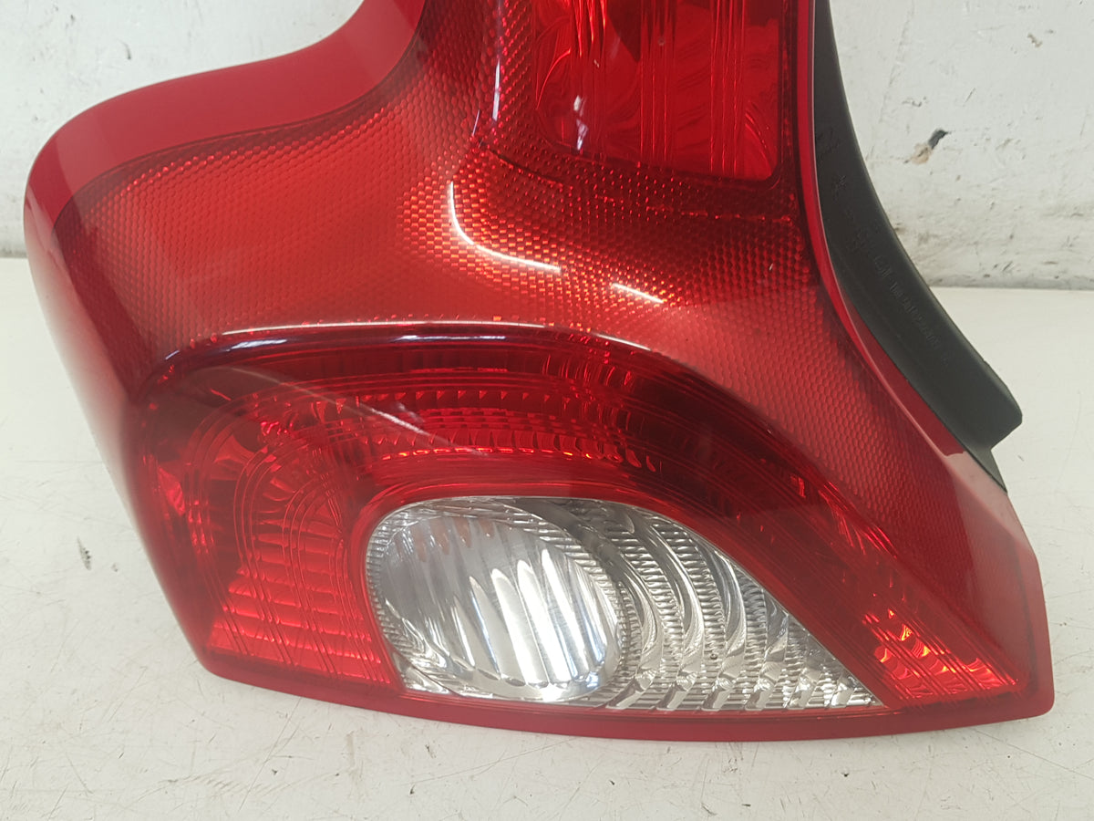 2006-2012 Volvo C30 Rear Tail Light Passenger Side 31213917