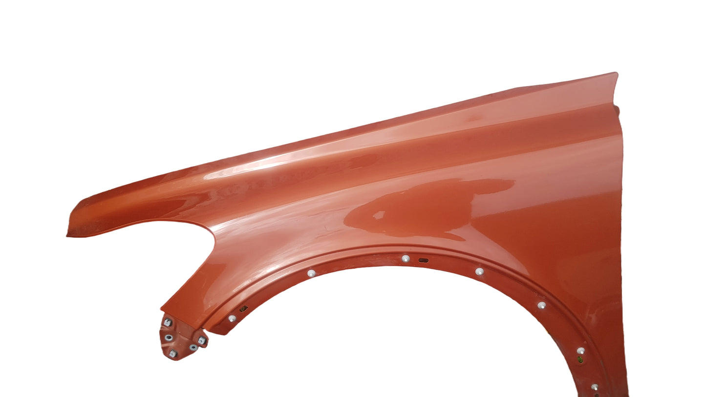 2010-2013 Volvo C30 D2 Left Front Wing Guard Orange 701 1745933