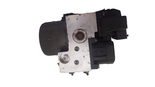 2001 Volvo S40 ABS Pump 30857585