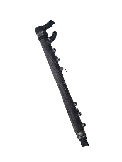 2008-2016 Volvo XC90 D5 2.4 Diesel Injection Rail 0445215023 30757146