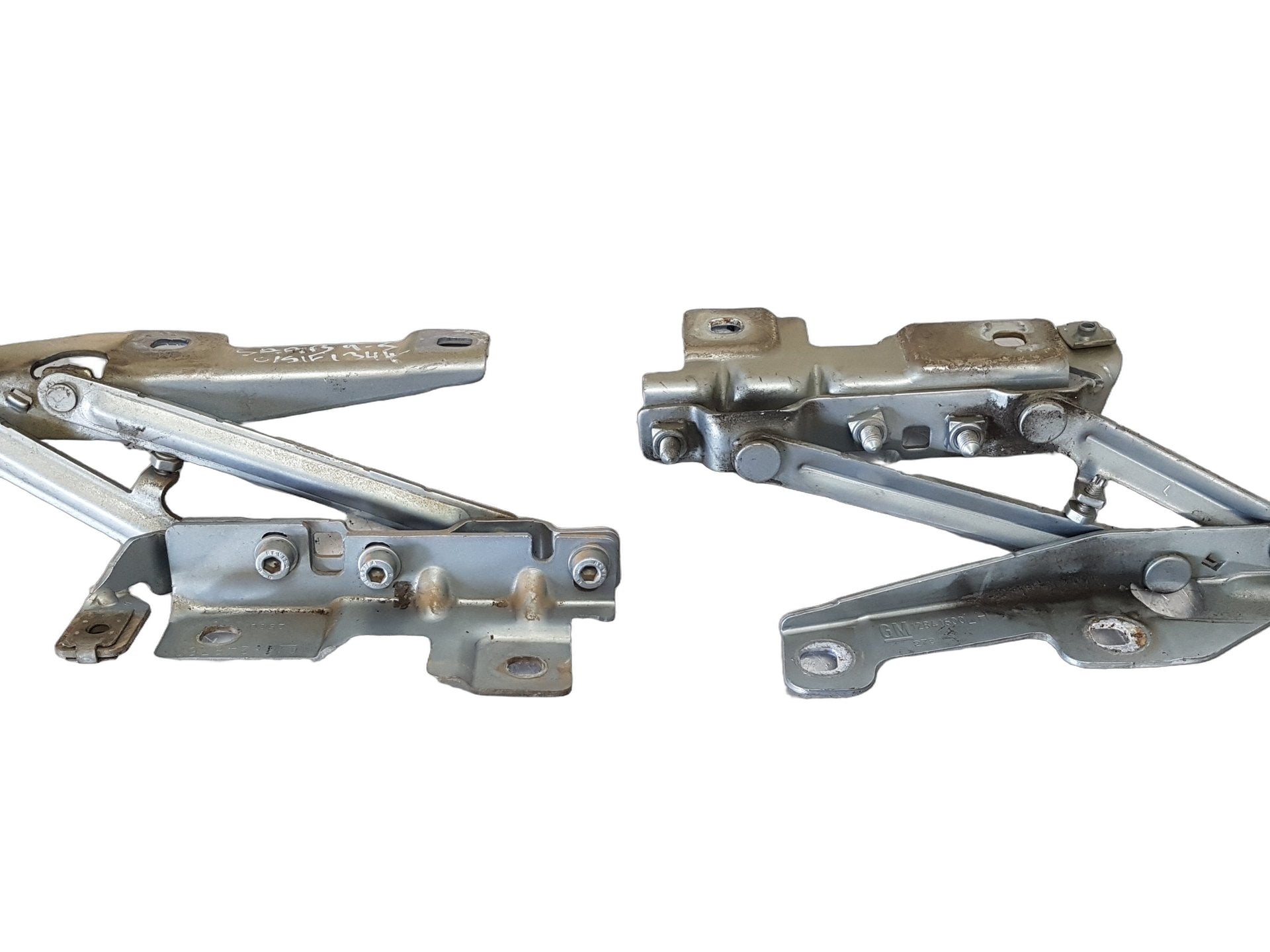 2010-2012 Saab 9-5 NG Bonnet Hinges Pair LH 12841600 RH 12841601